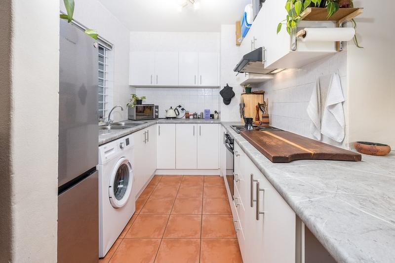 To Let 1 Bedroom Property for Rent in Kenridge Western Cape